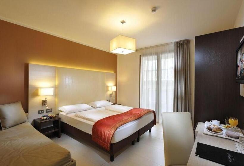 اتاق کلاسیک سه تخته, Lido Bibione Beach