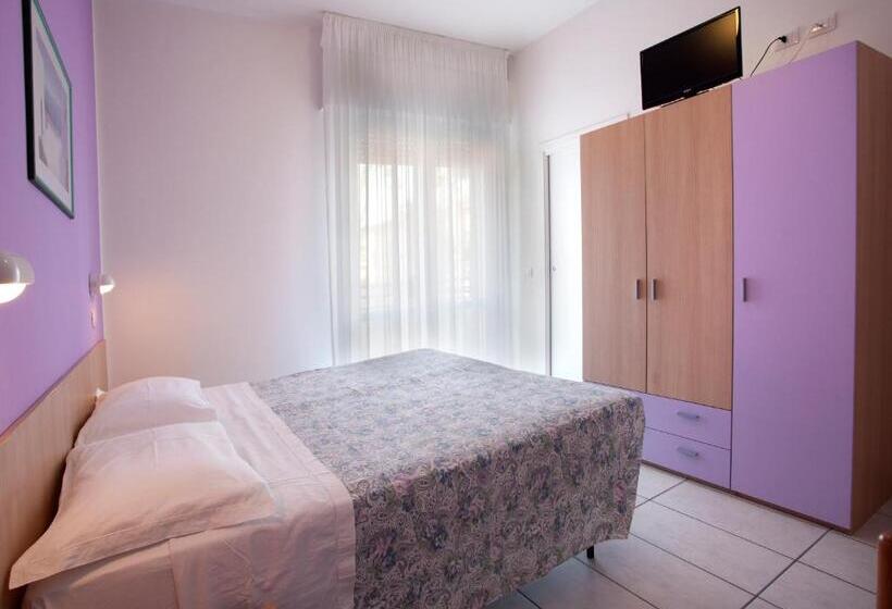 Номер Deluxe, Giordo