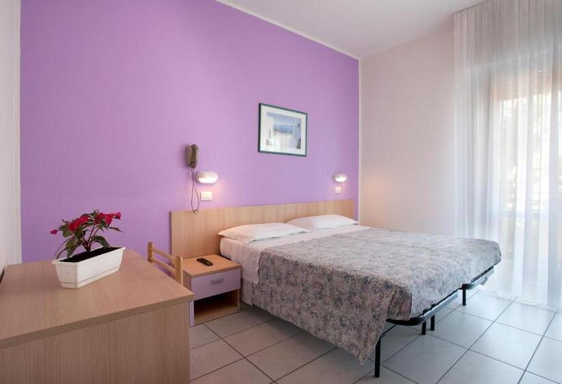 Номер Deluxe, Giordo