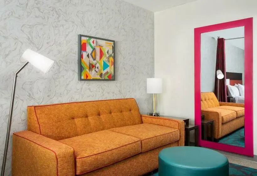身障者適用キングサイズベッドルーム, Home2 Suites By Hilton Long Island Brookhaven