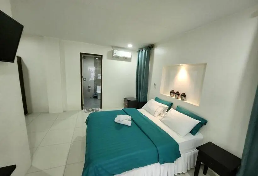 Standard Yhden Hengen Huone Parveke, Veronicas Inn