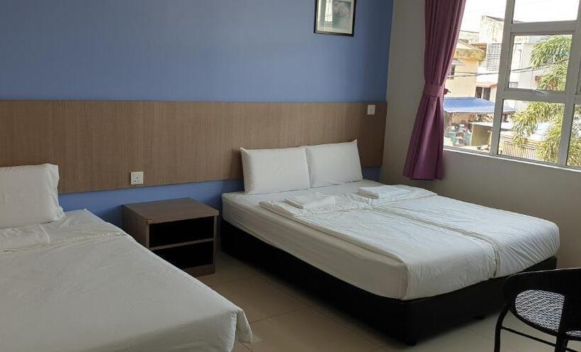 Habitació Triple Estàndard, 56