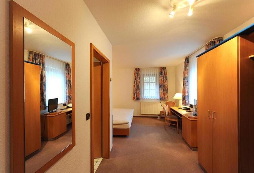 スタンダードルーム, Landhotel Der Distelhof Mit Scheunencafé