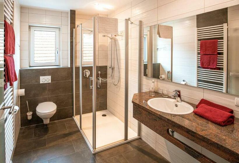 חדר סטנדרט, Landgastohf Thiem