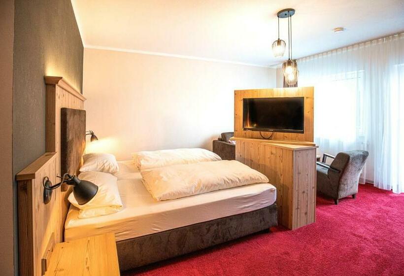 חדר סטנדרט עם מרפסת, Landgastohf Thiem