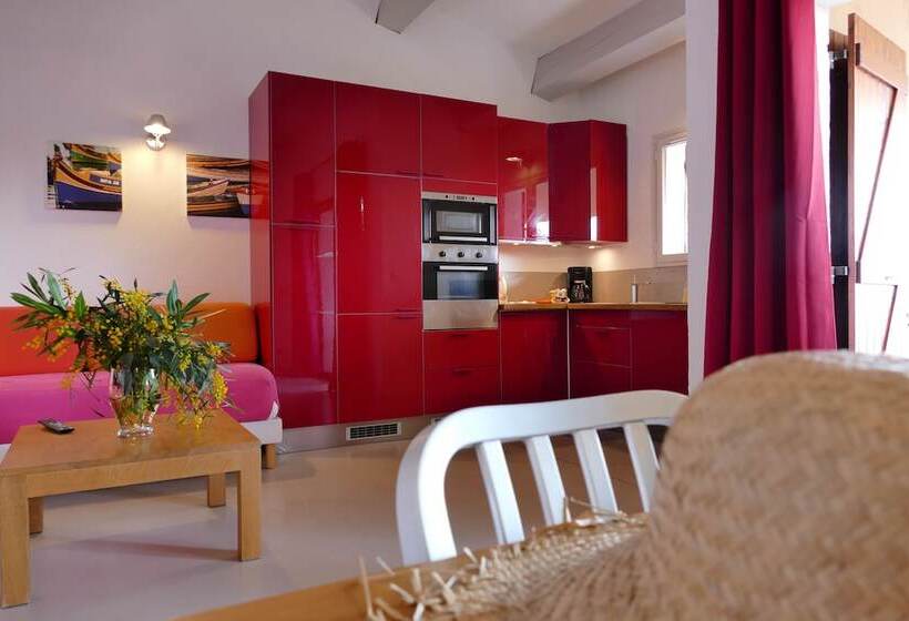 Апартаменты Comfort 2 Спальни, Domaine Santa Giulia Palace