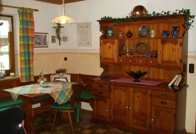 ２ベッドルームアパートメント, Weissenhof