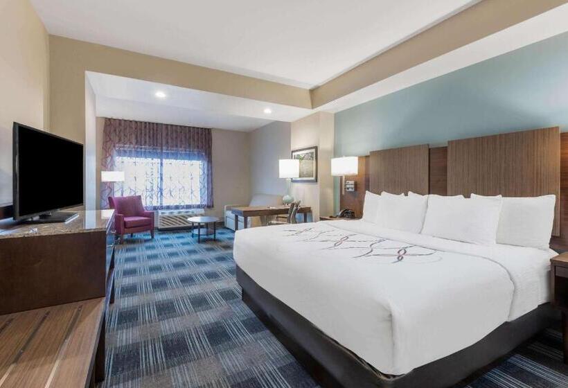 キングサイズベッドのエクゼクティブルーム, La Quinta By Wyndham Aberdeen Apg