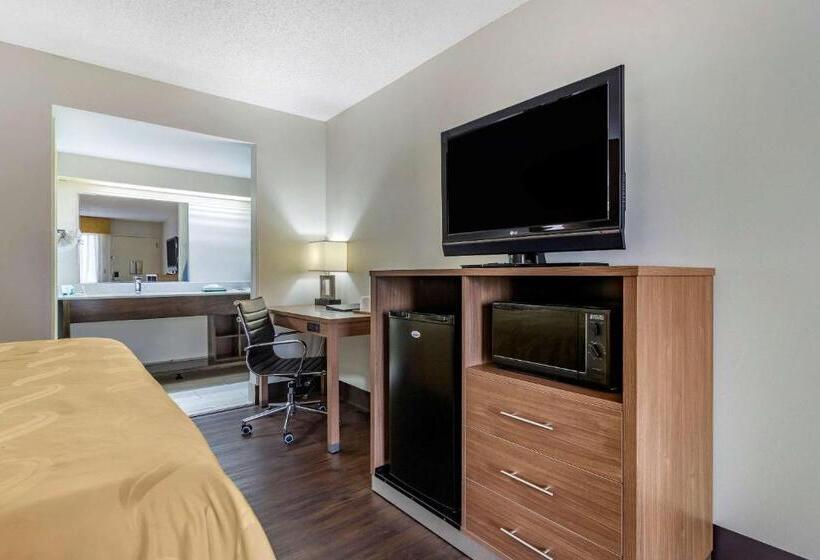 带大床的标准间, Quality Inn Brunswick