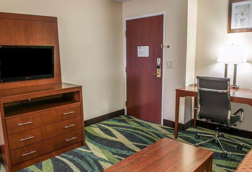اتاق استاندارد, Quality Inn & Suites South Bend Airport