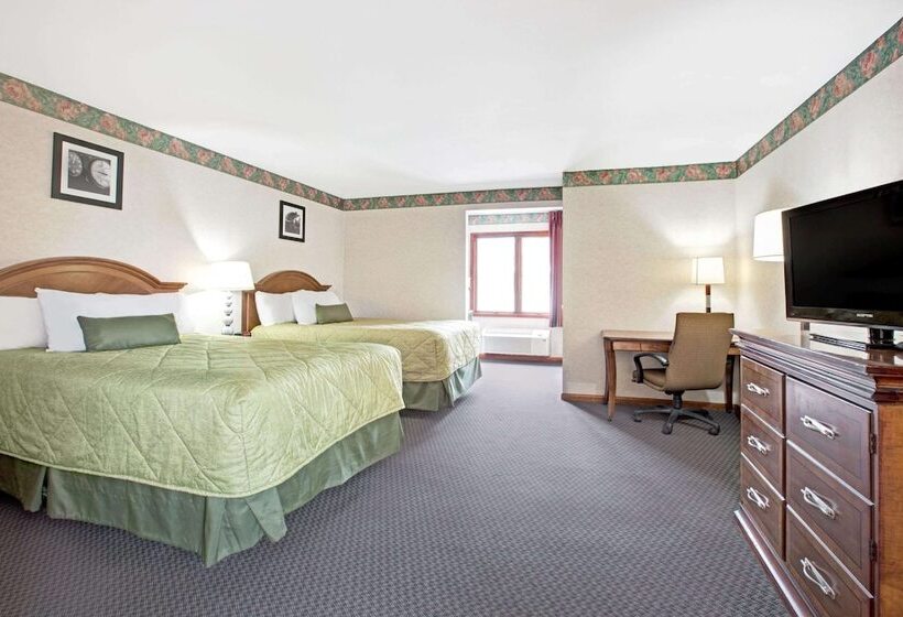 غرفه قياسيه سريرين مزدوجين, Ramada By Wyndham Flemington