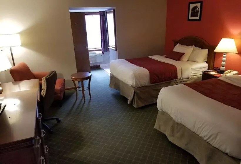 ２ダブルベッドのスタンダードルーム, Ramada By Wyndham Flemington