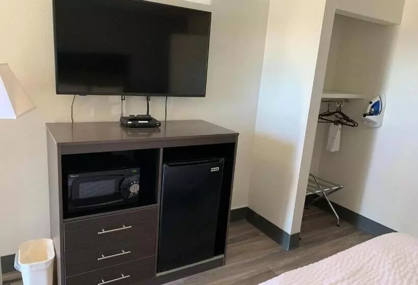 سوییت لوکس, Ramada By Wyndham North Platte