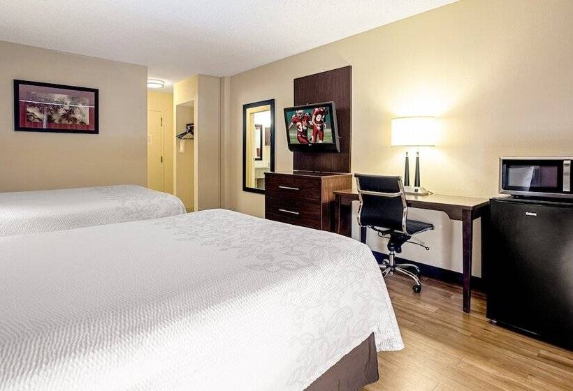 Номер Deluxe, Red Roof Inn Plus+ Wichita East