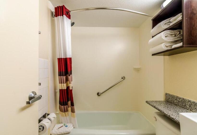 Люкс Кровать Кинг, Red Roof Inn Plus+ Wichita East