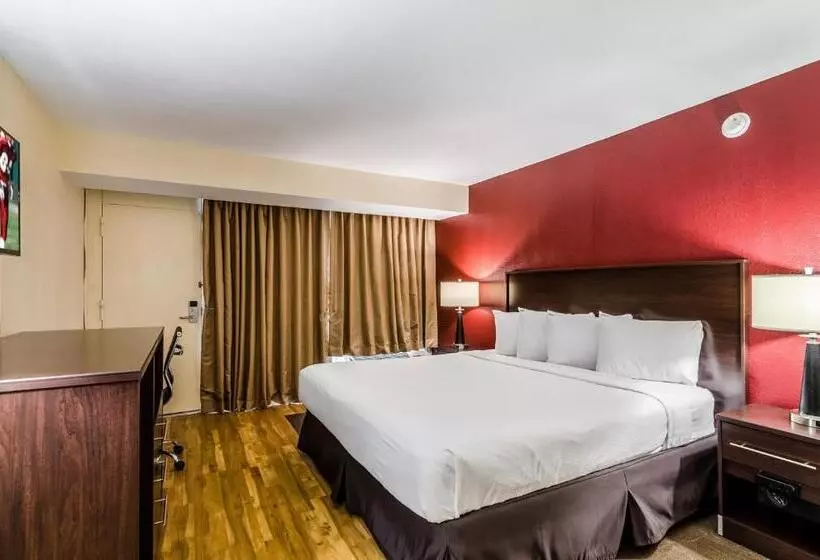 اتاق استاندارد برای معلولان, Red Roof Inn Plus+ Wichita East