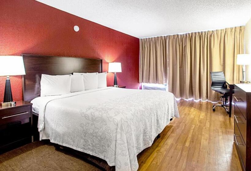 سوئیت با تخت بزرگ, Red Roof Inn Plus+ Wichita East