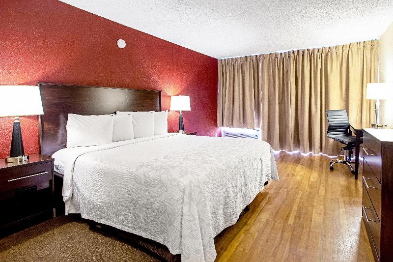 Люкс Кровать Кинг, Red Roof Inn Plus+ Wichita East