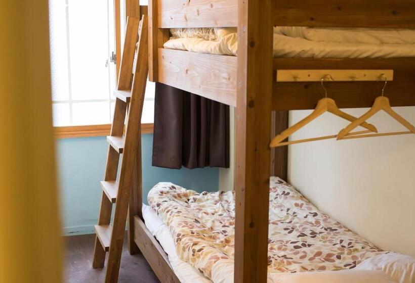 Номер Стандарт Совместная Ванная, Hostel Q