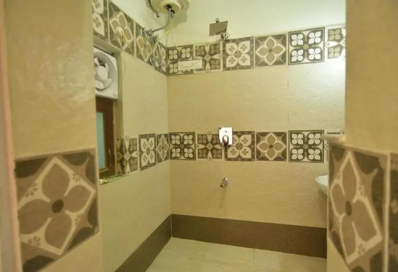 ファミリールーム, Snehdeep Guest House