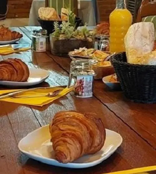 キングサイズベッドのスタンダードルーム, L Alcove Hotel Restaurant