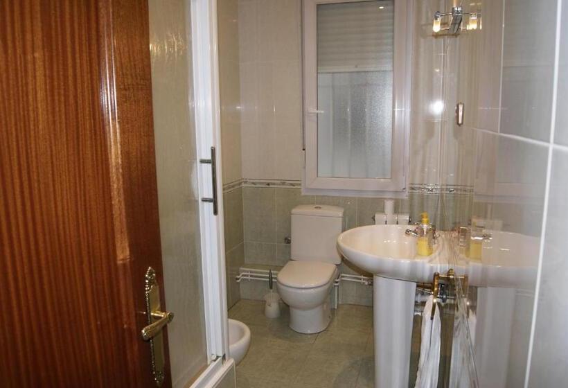 חדר סטנדרט חדר אמבטיה משותף, Pension Vista Alegre