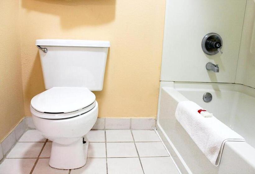 디럭스 룸, Baymont By Wyndham Springfield