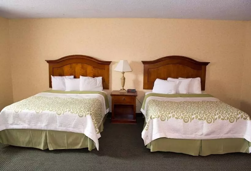 سوییت, Days Inn By Wyndham Klamath Falls