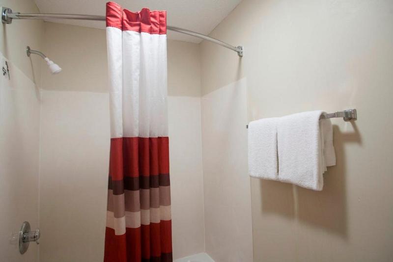 Номер Deluxe, Red Roof Inn London I75