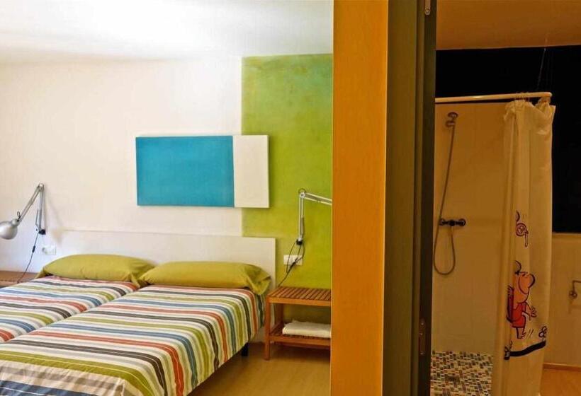 חדר דלוקס, Rural Hd Riudebitlles Art I Allotjament