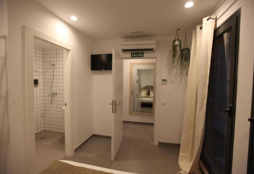 Номер Стандарт, Az The Botanic Hostel