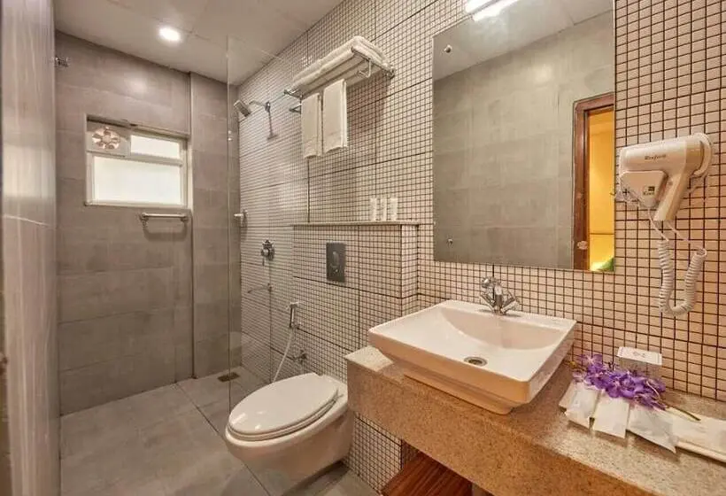 Executive-huone, Regenta Inn Indiranagar By Royal Orchid Hotels