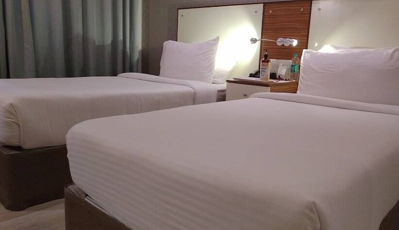 이그제큐티브 룸, Regenta Inn Indiranagar By Royal Orchid Hotels