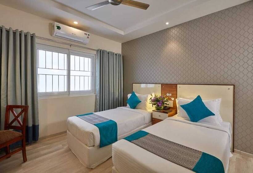 이그제큐티브 룸, Regenta Inn Indiranagar By Royal Orchid Hotels