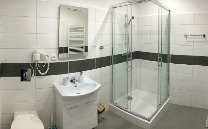 Familjerum, Mikulov Inn   Hotel Zeme