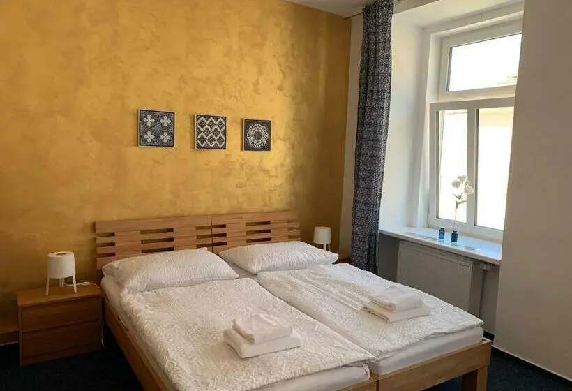 ファミリールーム, Mikulov Inn   Hotel Zeme