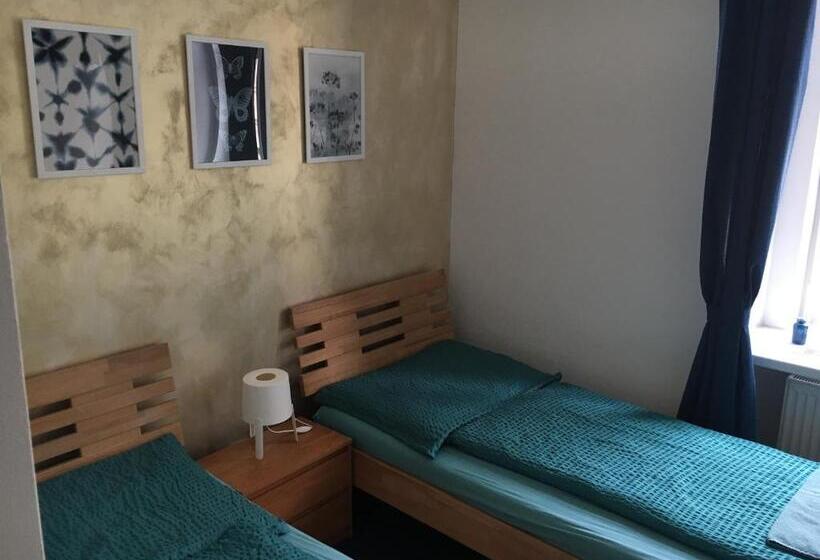 Standardrum, Mikulov Inn   Hotel Zeme