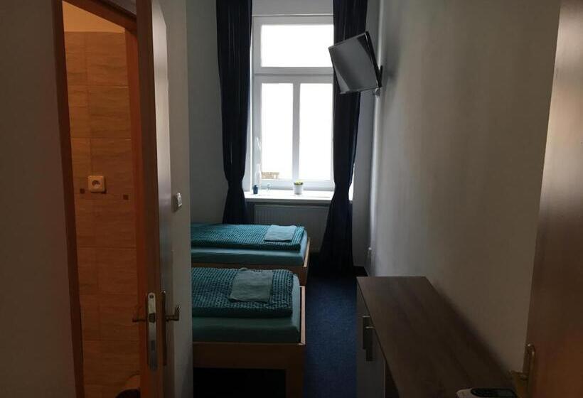 Standardrum, Mikulov Inn   Hotel Zeme