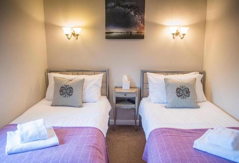 غرفة قياسية, Five Bells Wickham