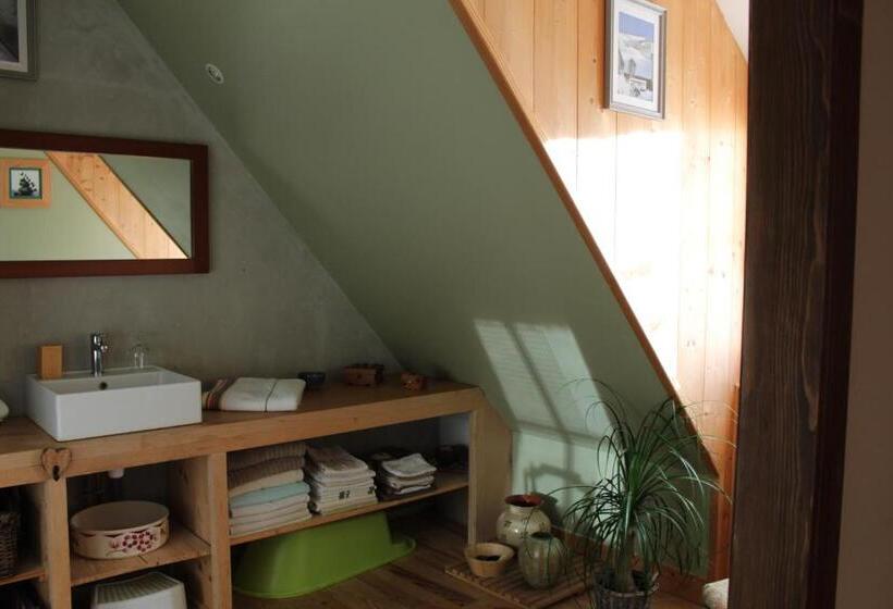 Семейный Номер, La Grande Ourse