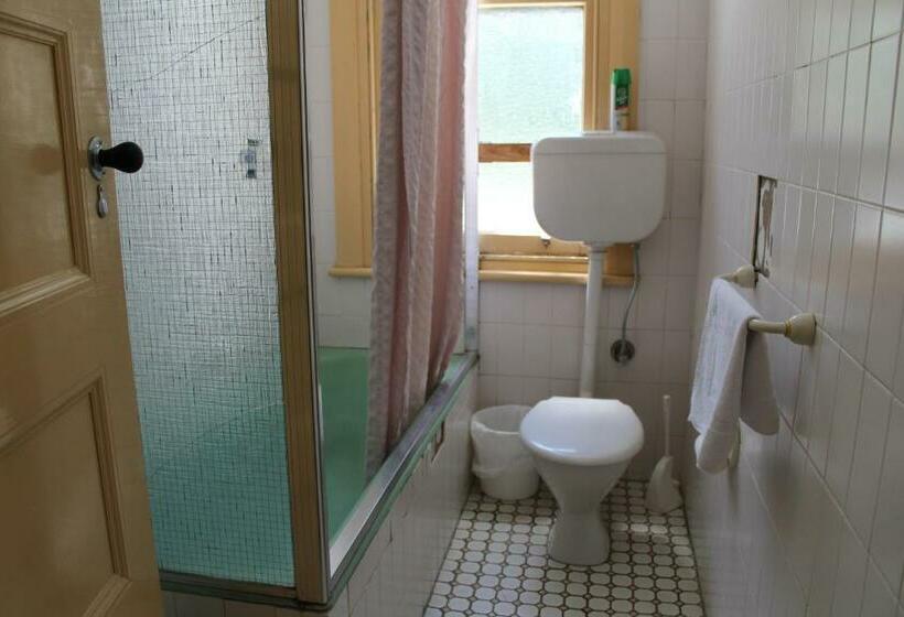 חדר סטנדרט, Royal Hotel Orange