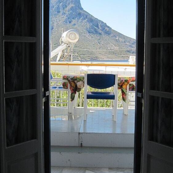 带1间卧室的公寓侧面带海景, Tatsis Apartments