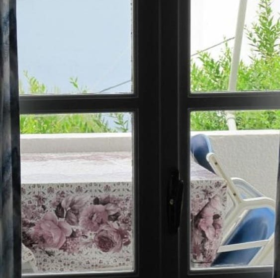 带1间卧室的公寓侧面带海景, Tatsis Apartments