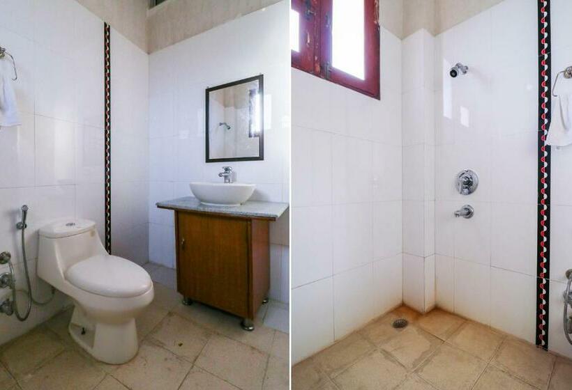 豪华三人间, Capital O Saloh Palace