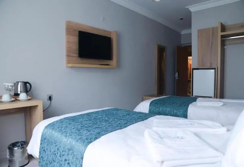 Single Deluxe Room