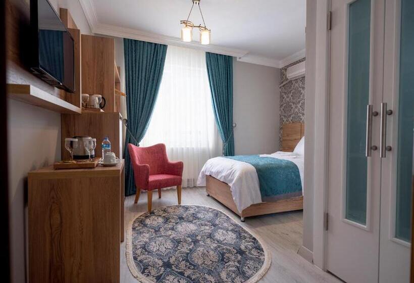 豪华单人间, Acar