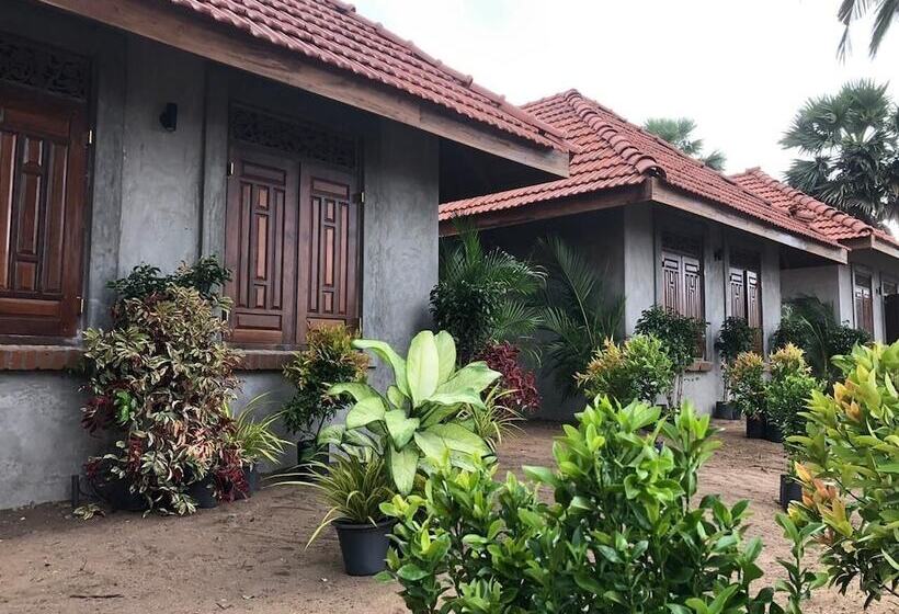 ガーデンビューのスタンダードバンガロー, Arasi Resort