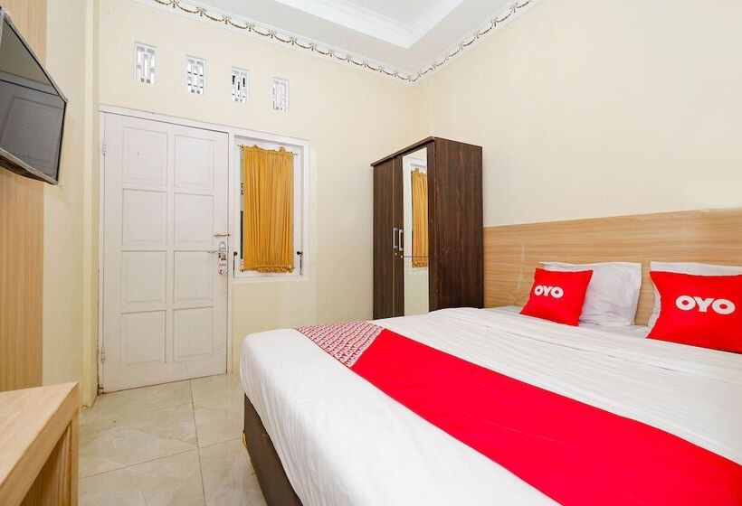 Habitació Estàndard, Oyo 2856 Wisma Fortuna Syariah
