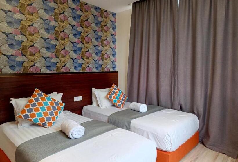 غرفة قياسية, Beautiful Marigold