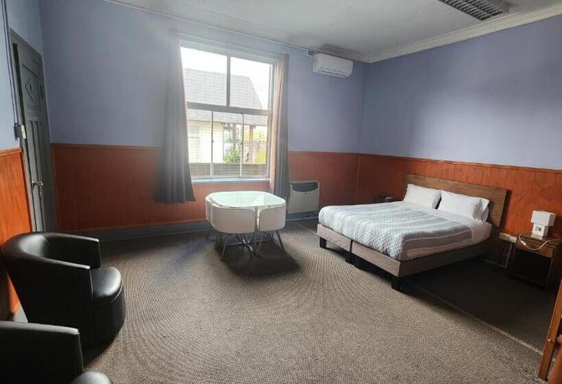 اتاق لوکس, Hostal Capricho De Carlitos